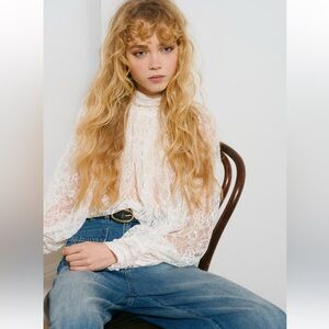 ZARA NWT Oversized Lace Blouse